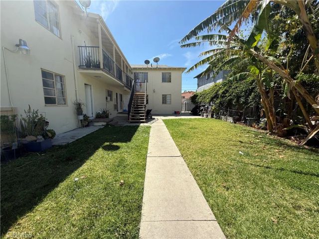 18018 Schoenborn Street, Northridge, CA 91325