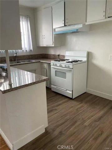 18018 Schoenborn Street, Northridge, CA 91325