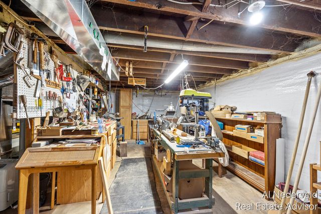 218 Wellington Avenue SE, Grand Rapids, MI 49506