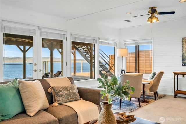 10200 Marine View Drive, Mukilteo, WA 98275