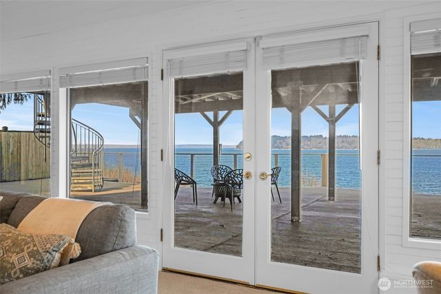 10200 Marine View Drive, Mukilteo, WA 98275