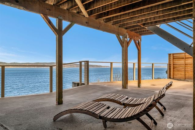 10200 Marine View Drive, Mukilteo, WA 98275