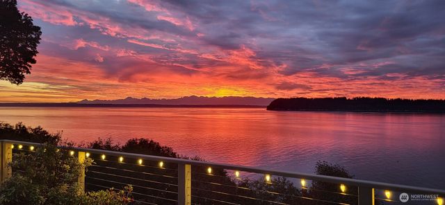 10200 Marine View Drive, Mukilteo, WA 98275