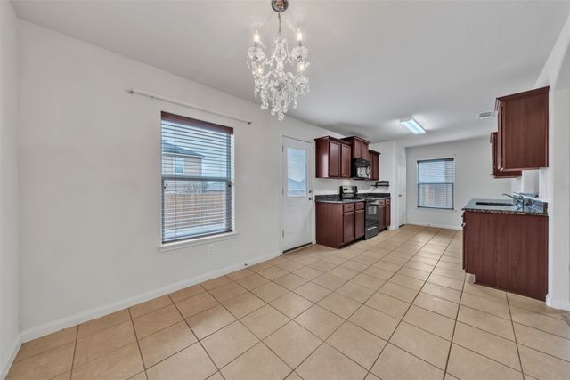 113 Kincaid Drive, Sanger, TX 76266