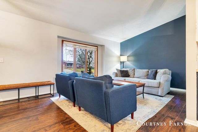 5795 Brookfarm Drive SE, Grand Rapids, MI 49508