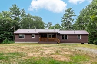 32 Black Brook Path, Middleboro, MA 02346