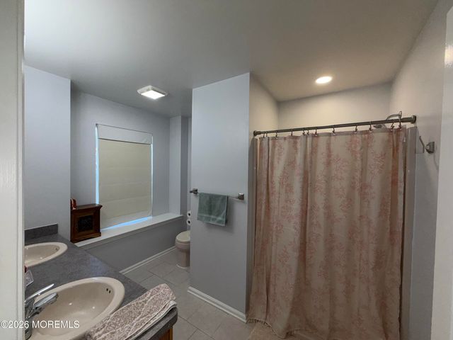 12 Rosemont Lane, Little Egg Harbor, NJ 08087