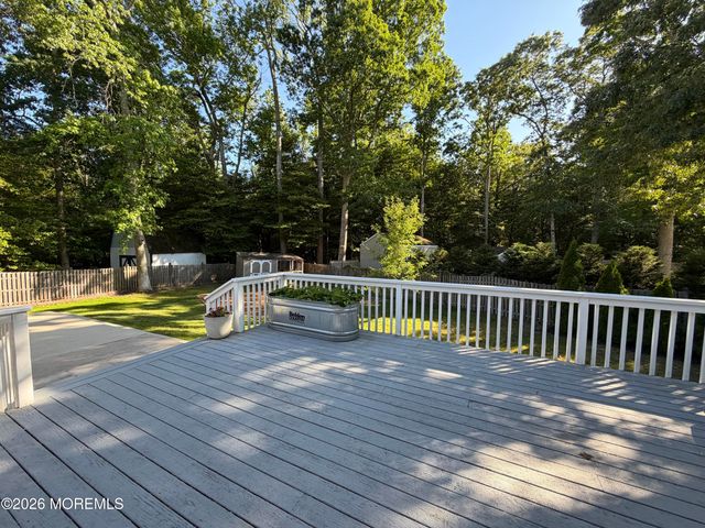 12 Rosemont Lane, Little Egg Harbor, NJ 08087
