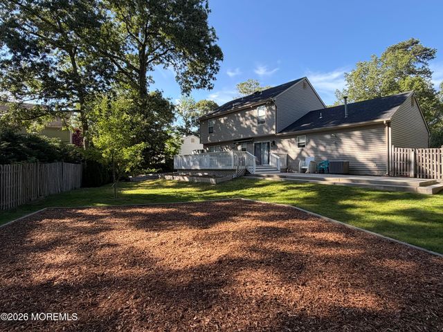 12 Rosemont Lane, Little Egg Harbor, NJ 08087