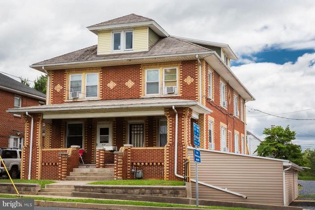 834 W MAIN ST, Palmyra, PA 17078