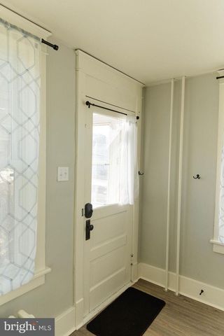 834 W MAIN ST, Palmyra, PA 17078