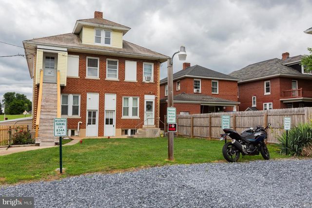 834 W MAIN ST, Palmyra, PA 17078
