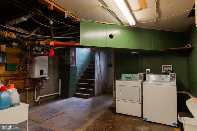 834 W MAIN ST, Palmyra, PA 17078