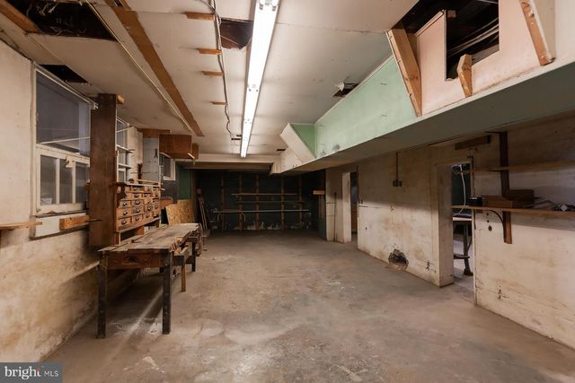 834 W MAIN ST, Palmyra, PA 17078