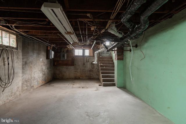 834 W MAIN ST, Palmyra, PA 17078