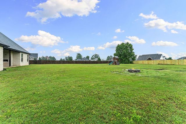 2499 Brookwater Lane, Fayetteville, AR 72703