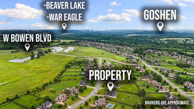 2499 Brookwater Lane, Fayetteville, AR 72703