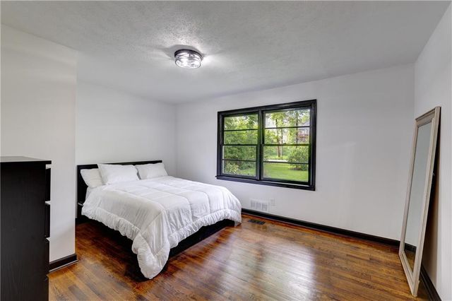 2441 Sims Drive NE, Marietta, GA 30066