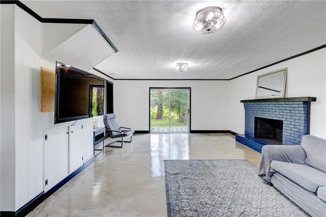 2441 Sims Drive NE, Marietta, GA 30066
