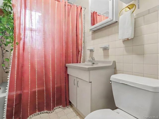 3904 49th Street, Sunnyside, NY 11104
