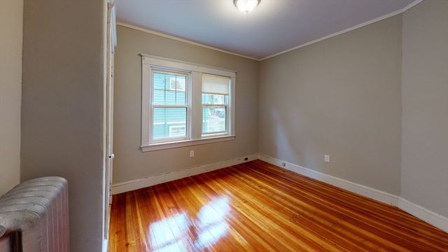 20-22 Upcrest Rd 2, Boston, MA 02135