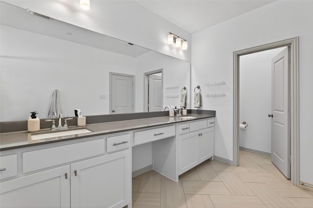 9000 Phoebe Road, Frisco, TX 75035