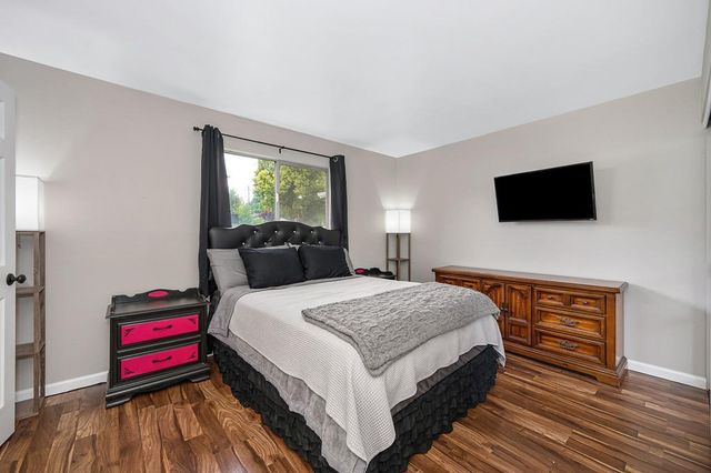 5429 Rambler Way, Sacramento, CA 95841