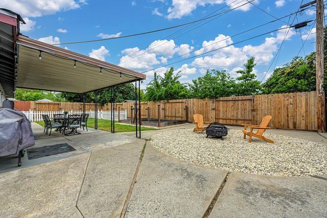 5429 Rambler Way, Sacramento, CA 95841