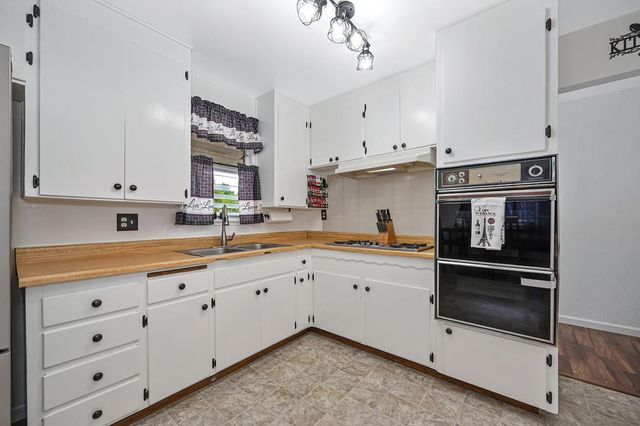 5429 Rambler Way, Sacramento, CA 95841