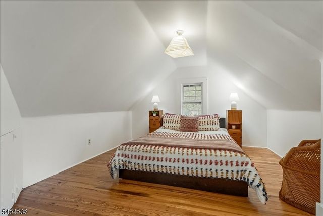 21 Oakview Ave, Maplewood Twp., NJ 07040