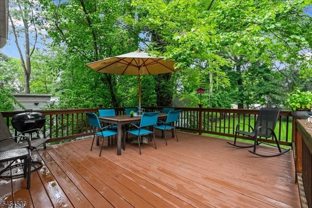 21 Oakview Ave, Maplewood Twp., NJ 07040