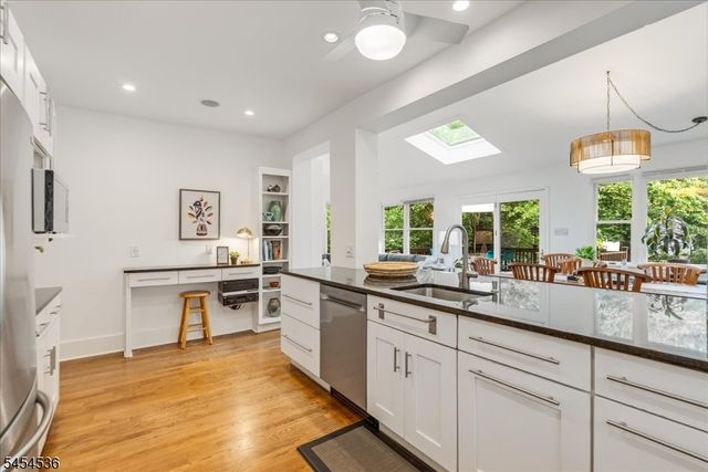 21 Oakview Ave, Maplewood Twp., NJ 07040