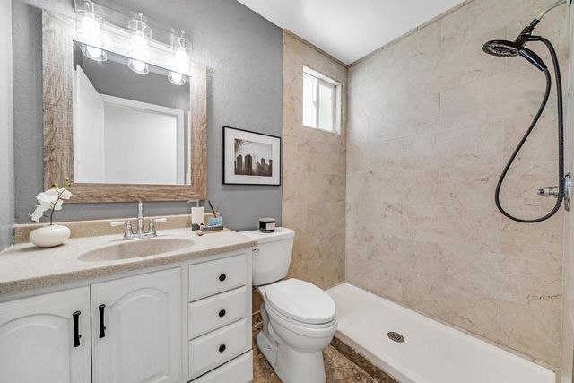 621 Macarthur Avenue, Redwood City, CA 94063