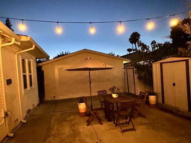 621 Macarthur Avenue, Redwood City, CA 94063