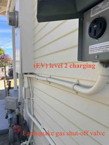 621 Macarthur Avenue, Redwood City, CA 94063