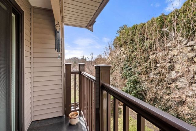 23 Pebble Pl 23, Malden, MA 02148