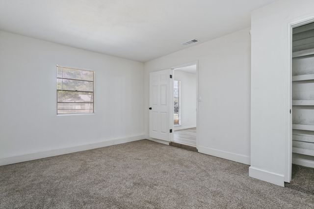 404 Limestone Drive, Euless, TX 76039