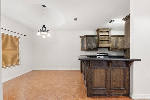 904 W E Street, Mission, TX 78572