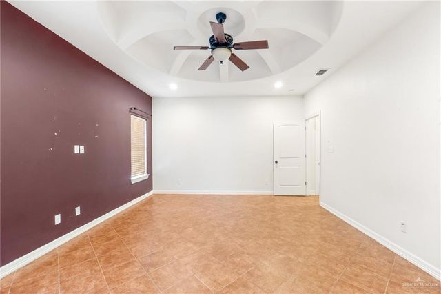 904 W E Street, Mission, TX 78572