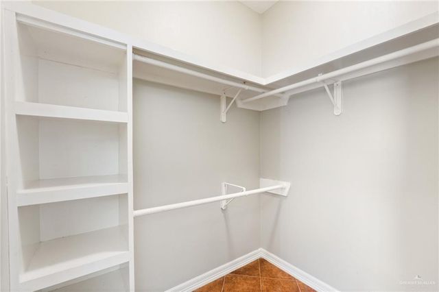 904 W E Street, Mission, TX 78572