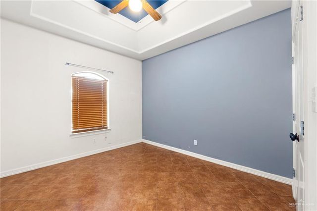 904 W E Street, Mission, TX 78572