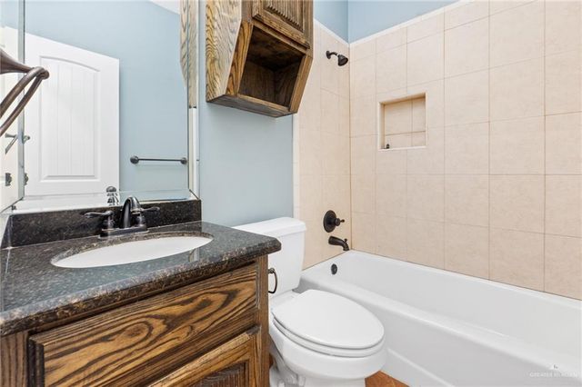 904 W E Street, Mission, TX 78572