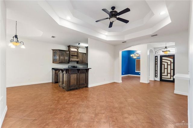 904 W E Street, Mission, TX 78572