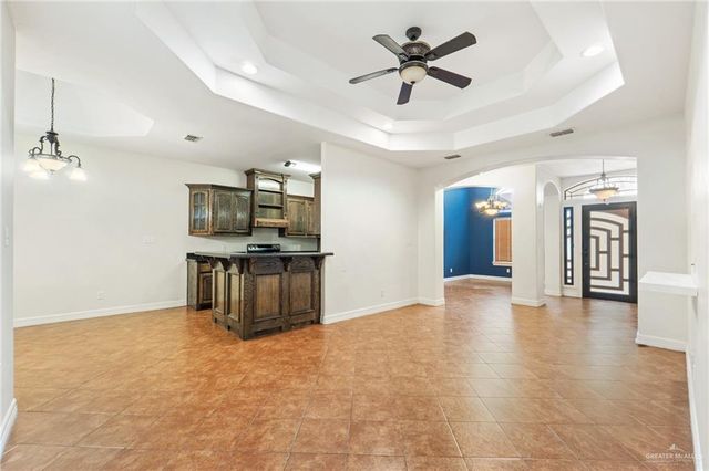 904 W E Street, Mission, TX 78572