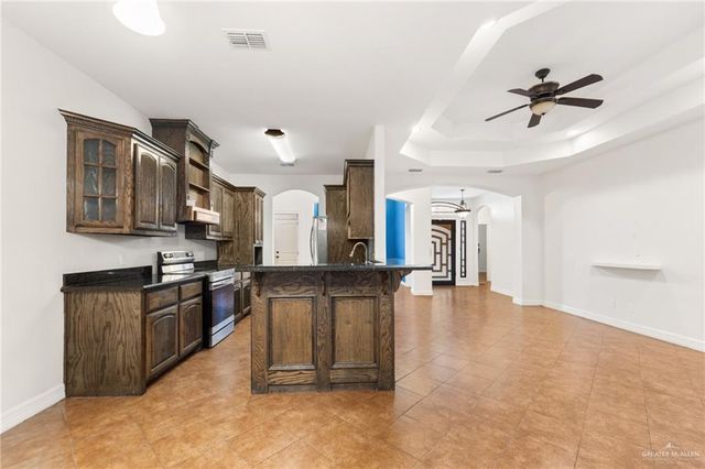 904 W E Street, Mission, TX 78572