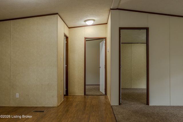 115 Gaylene Ave, Radcliff, KY 40160