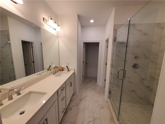 3220 Bennett Creek Lane, Suwanee, GA 30024