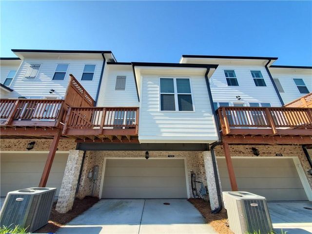 3220 Bennett Creek Lane, Suwanee, GA 30024