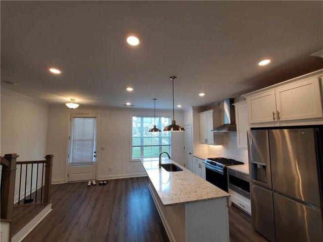 3220 Bennett Creek Lane, Suwanee, GA 30024