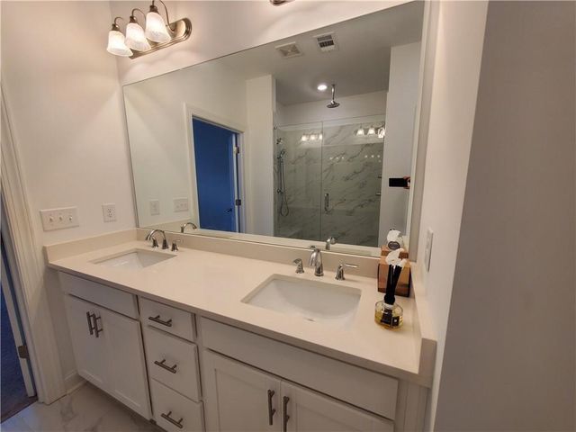 3220 Bennett Creek Lane, Suwanee, GA 30024